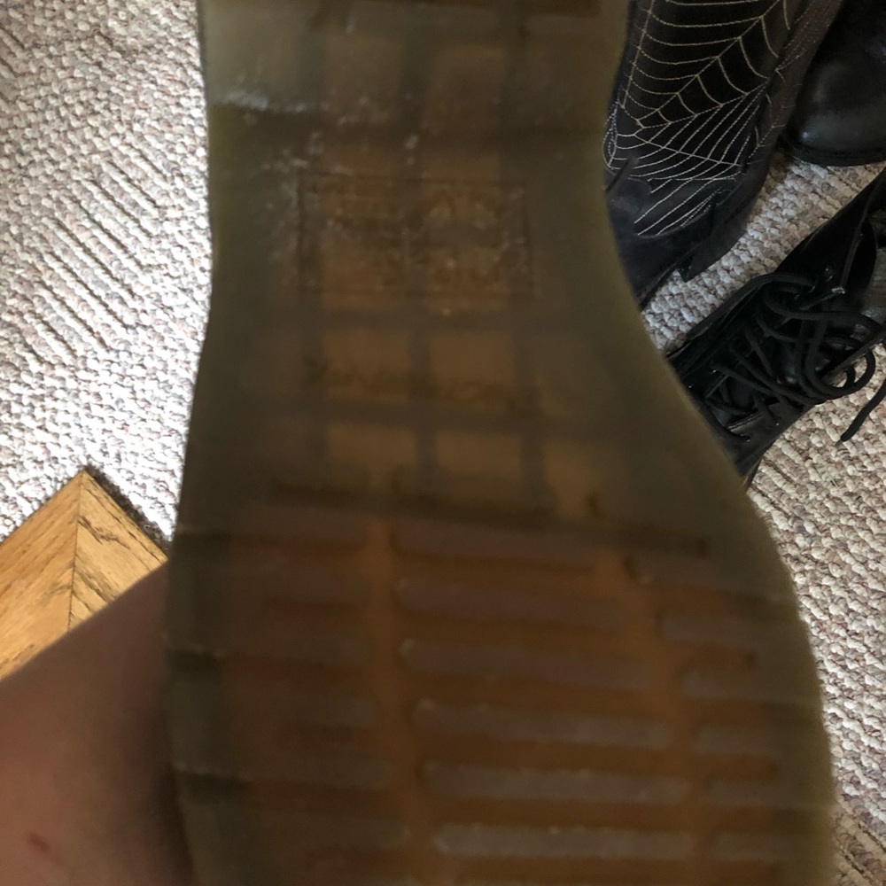 Dr Martins - image 4